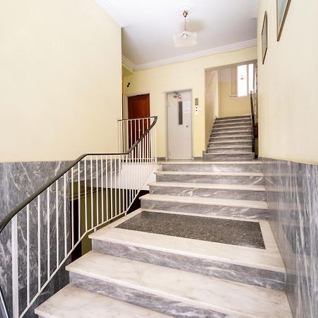 Pop Apartment At Koukaki Афины Экстерьер фото